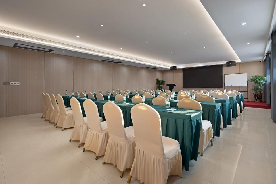 Meeting/conference room