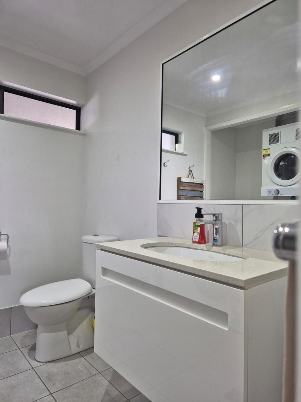 Cairns Central Southern Cross Atrium Private Apartments & Studio Apartment in Cairns