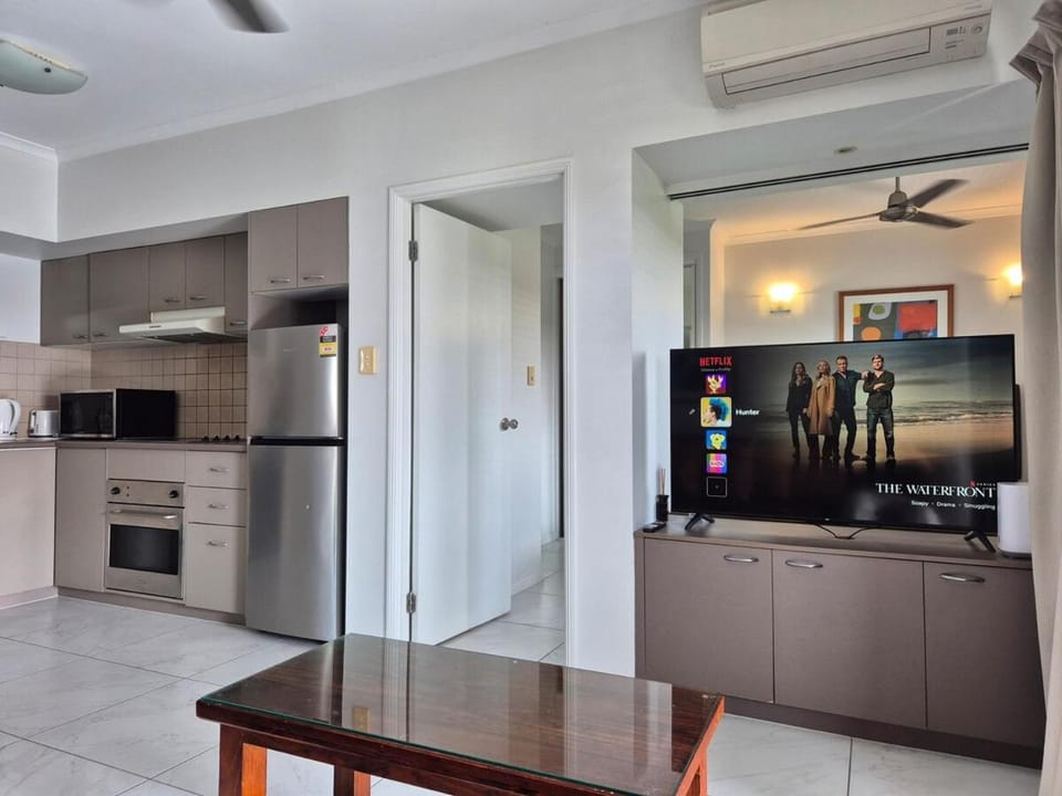 Cairns Central Southern Cross Atrium Private Apartments & Studio Apartment in Cairns