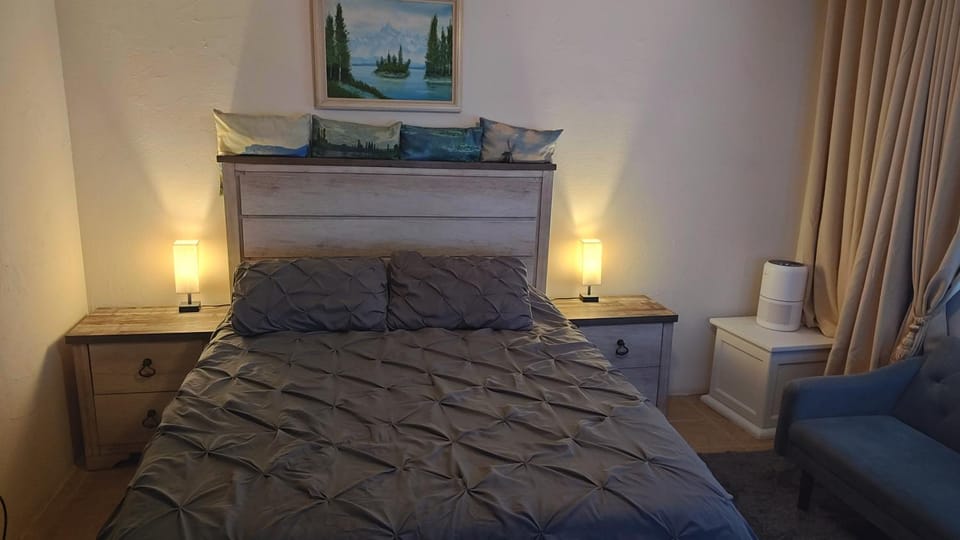 Bed, Bedroom