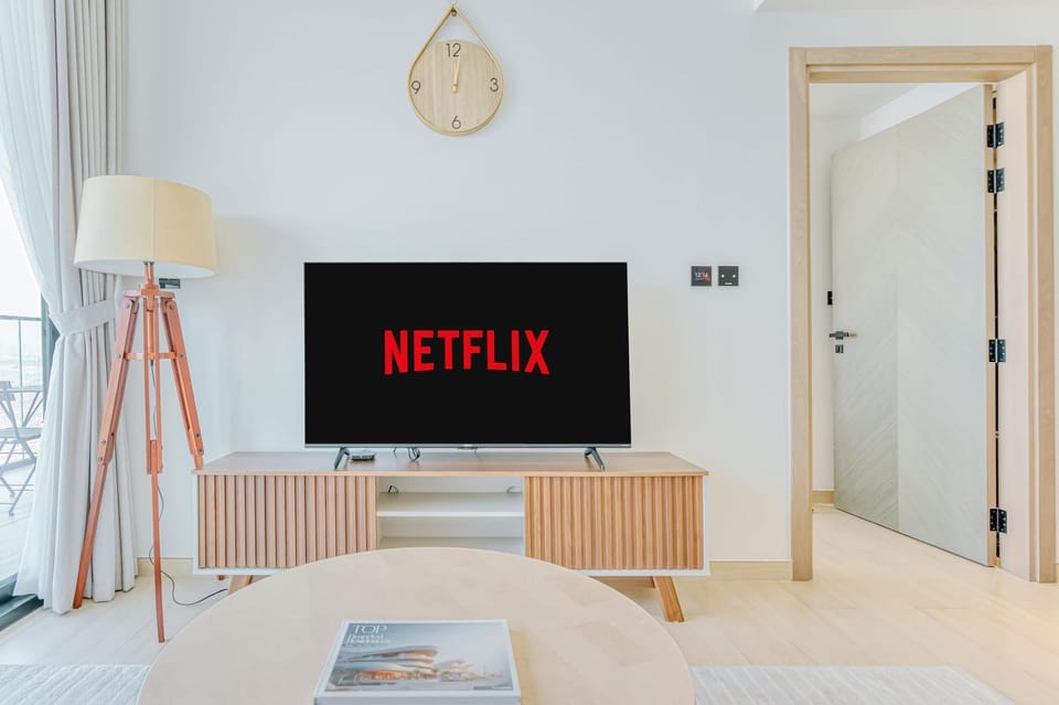 TV and multimedia, Living room, Photo of the whole room, Seating area