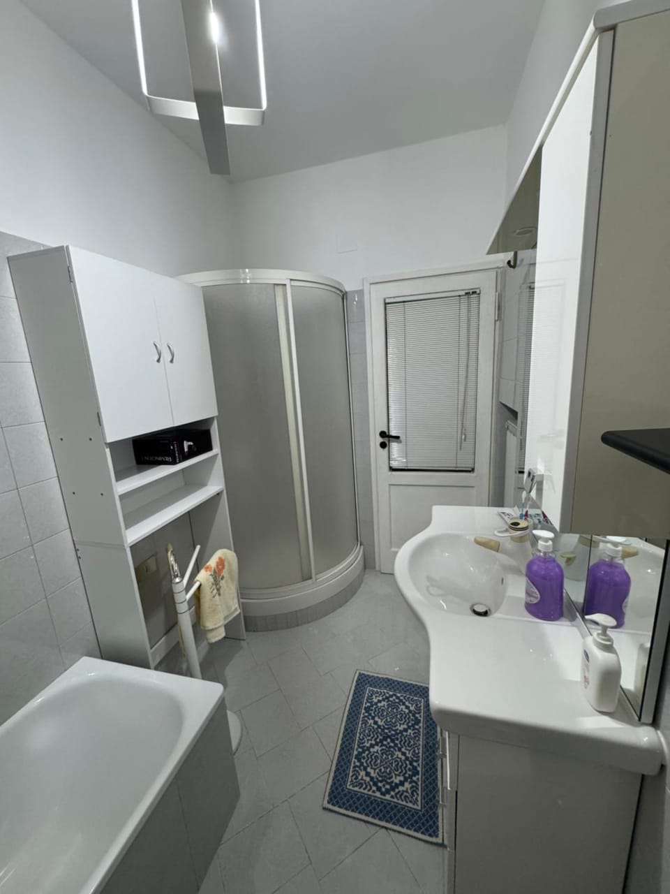 Shower, Bathroom, Bath