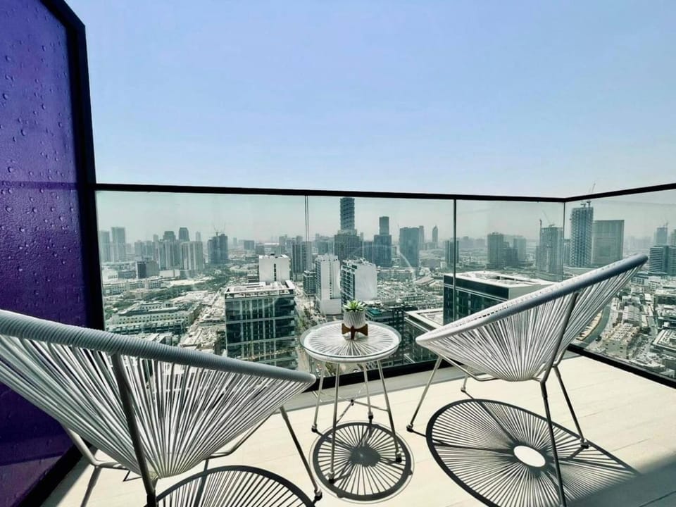 Aesthetic 1br In Binghatti House Free Pool Gym Apartment in Dubai