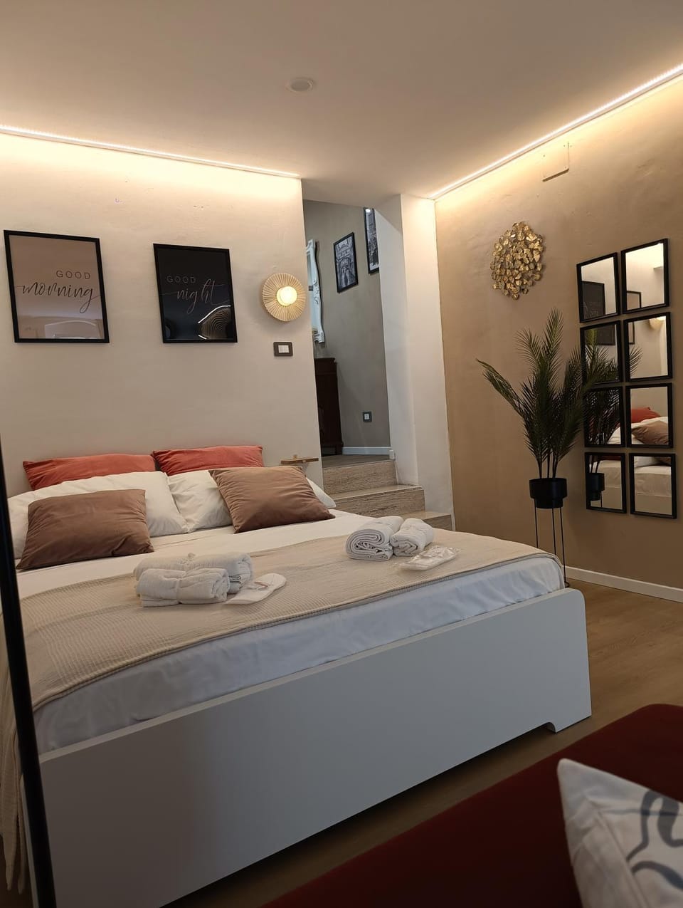 Bed, Bedroom