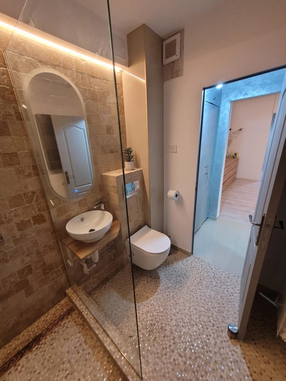Apartament TREI Apartment in Constanta