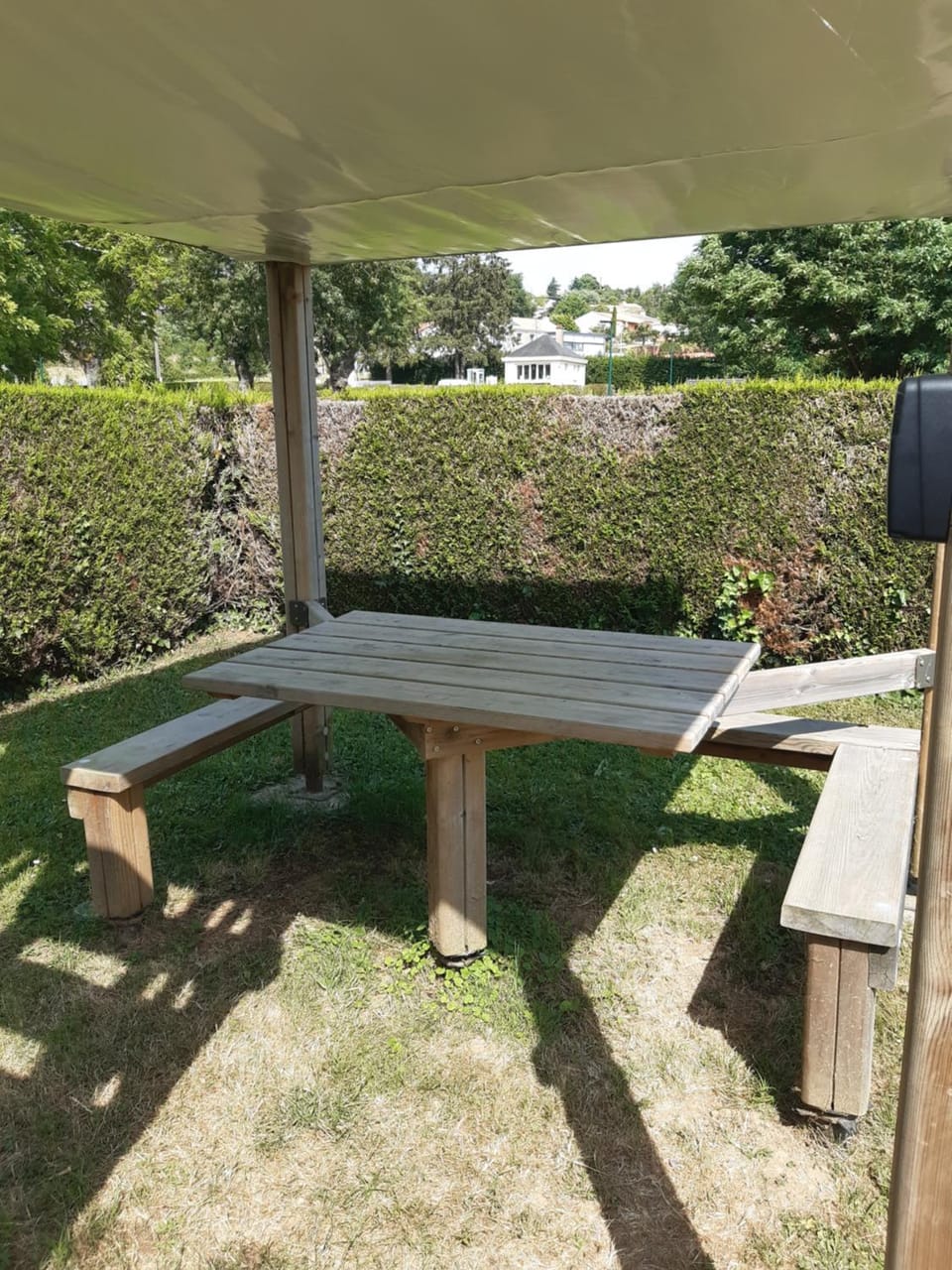 Garden, Dining area