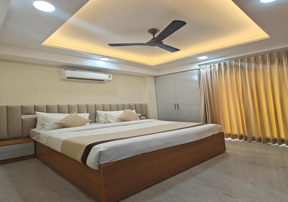 Bed, Bedroom, air conditioner