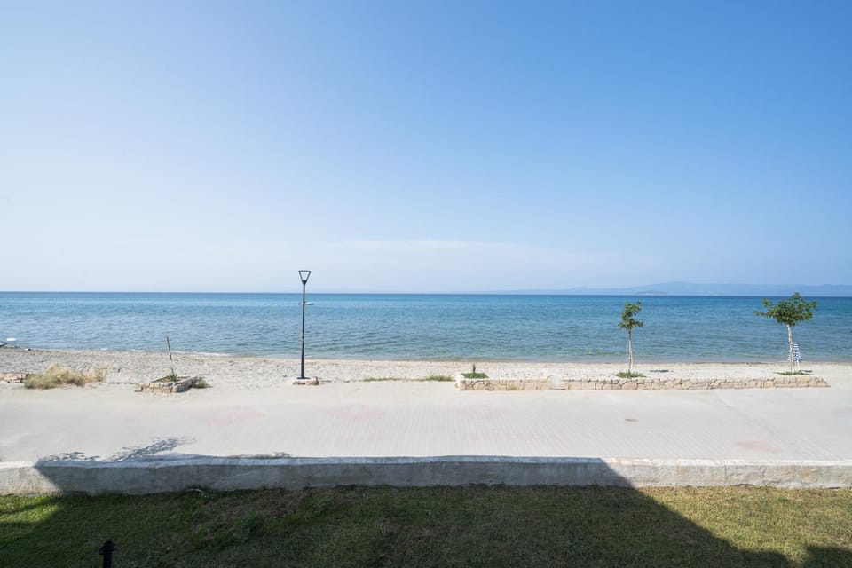Pefkohori Seaside by Luxlikehome House in Halkidiki