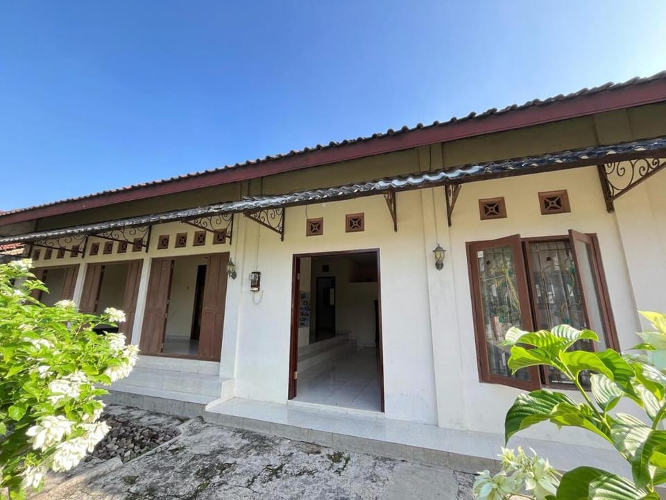 Omah Prenggan HomeStay - Kotagede House in Yogyakarta