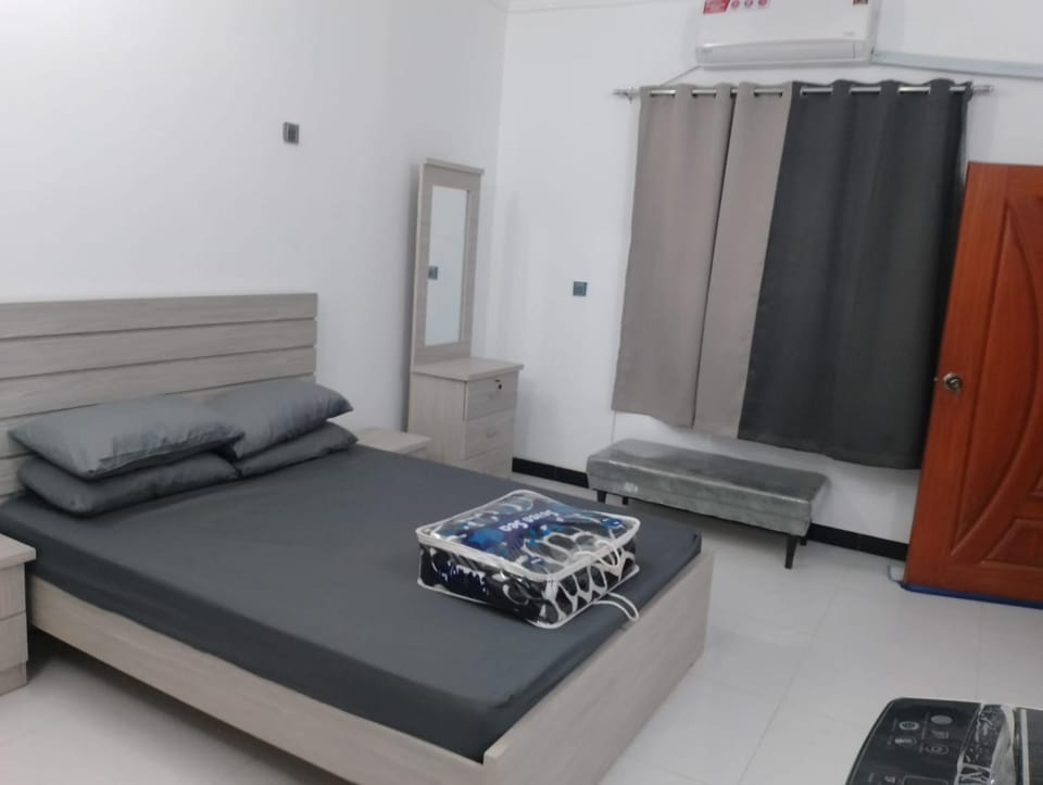Zam Zam Residency Apartment in Karachi