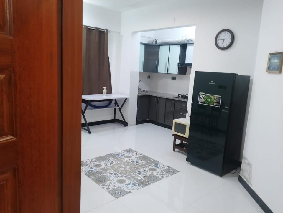 Zam Zam Residency Apartment in Karachi