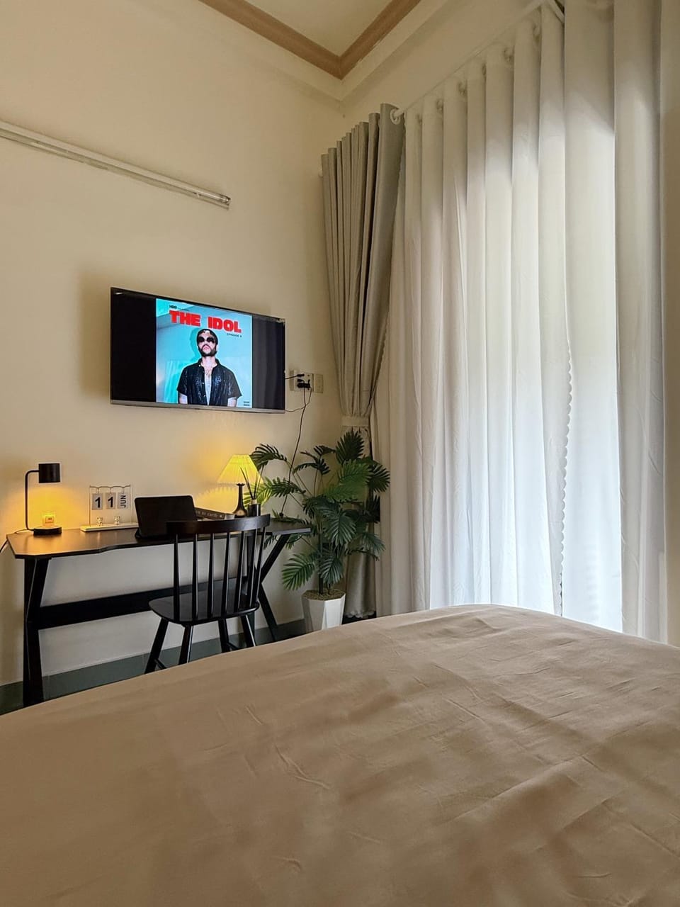 Communal lounge/ TV room, Bed, TV and multimedia, Bedroom