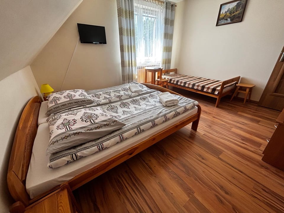 Noclegi Pod Lasem Farm Stay in Lesser Poland Voivodeship