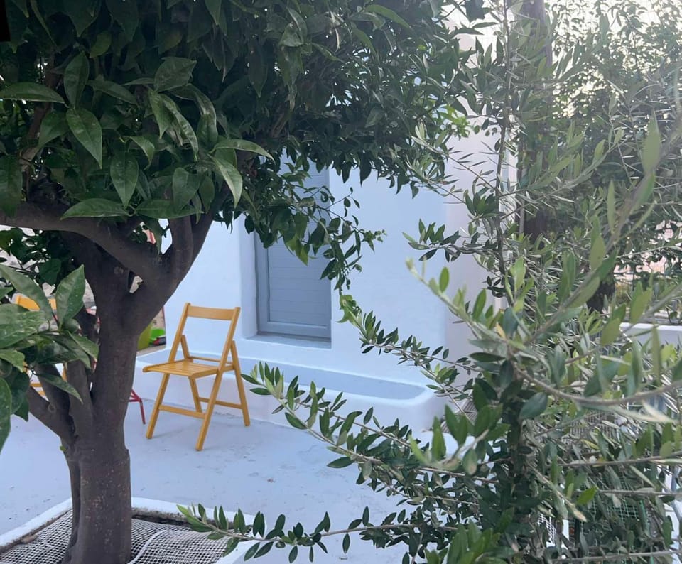 Katofli Holiday Home House in Milos