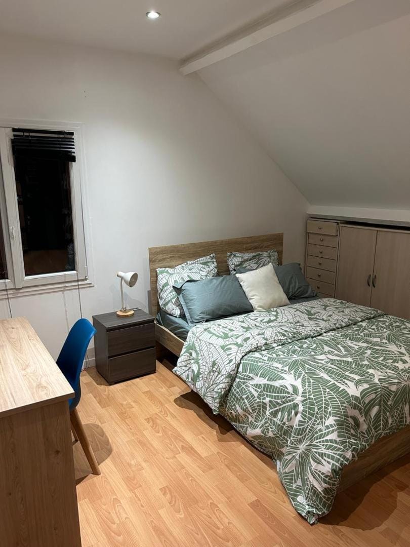 150 m2 house in Bezons Villa in Île-de-France