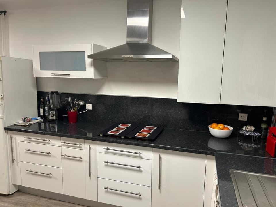 150 m2 house in Bezons Villa in Île-de-France