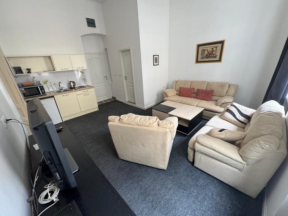 TV and multimedia, Living room
