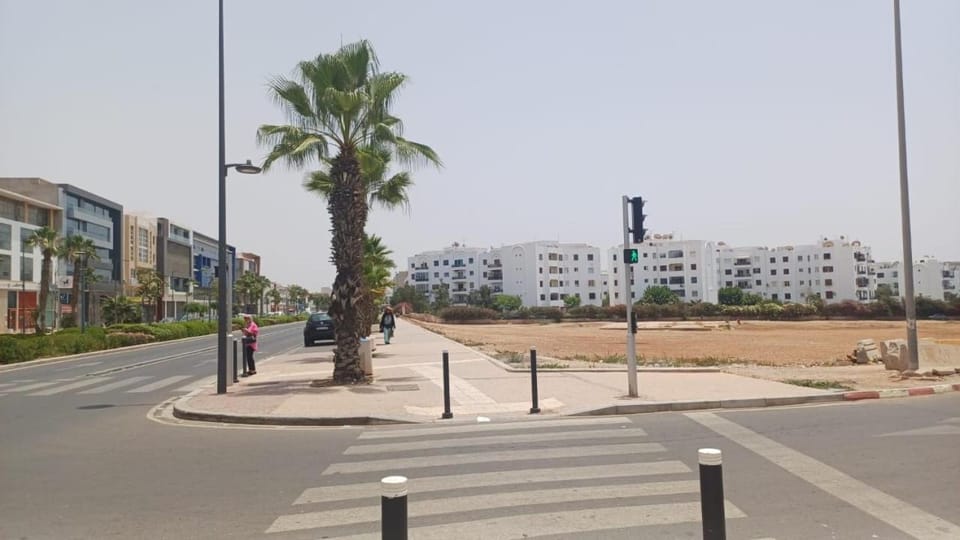 Property building, Street view