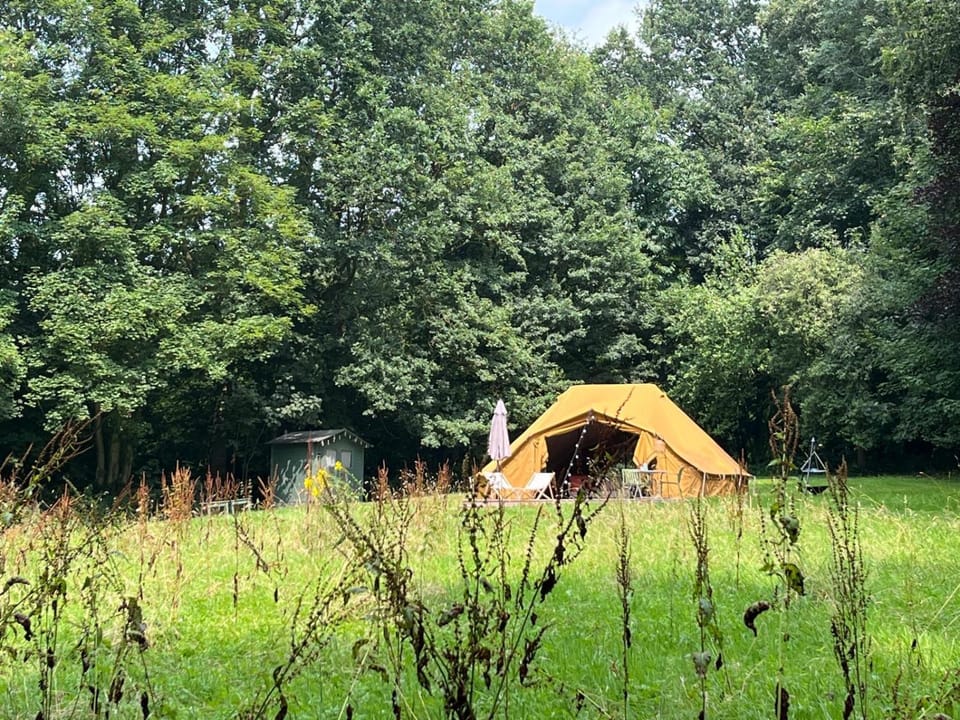 Glamping du Manoir de la Douve Luxury tent in Flanders