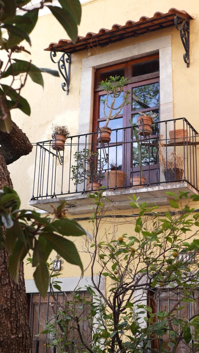Maison avec balcon - centre historique Apartment hotel in Guanajuato