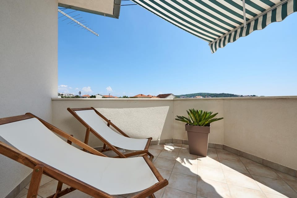 Apartmani Sara i Klara Apartment in Trogir