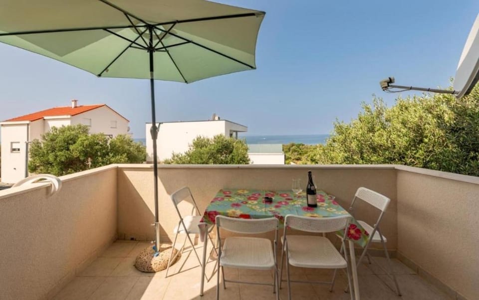 Apartments Marina Apartment in Lun