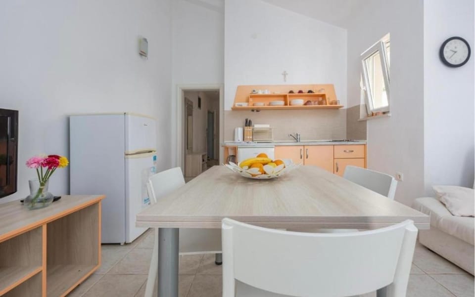 Apartments Marina Apartment in Lun