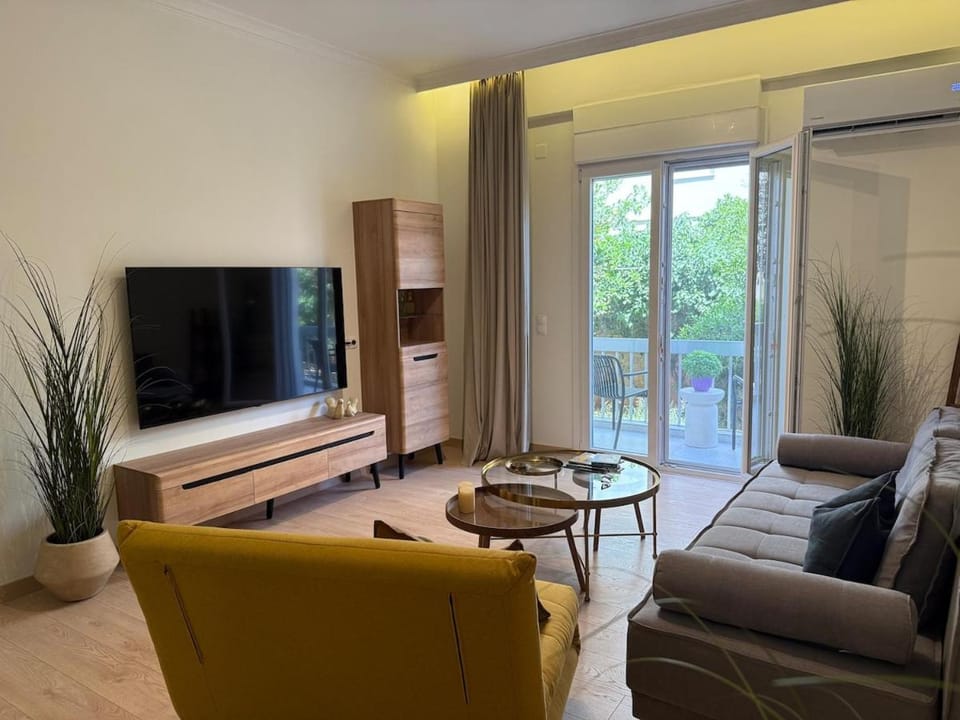 TV and multimedia, Seating area