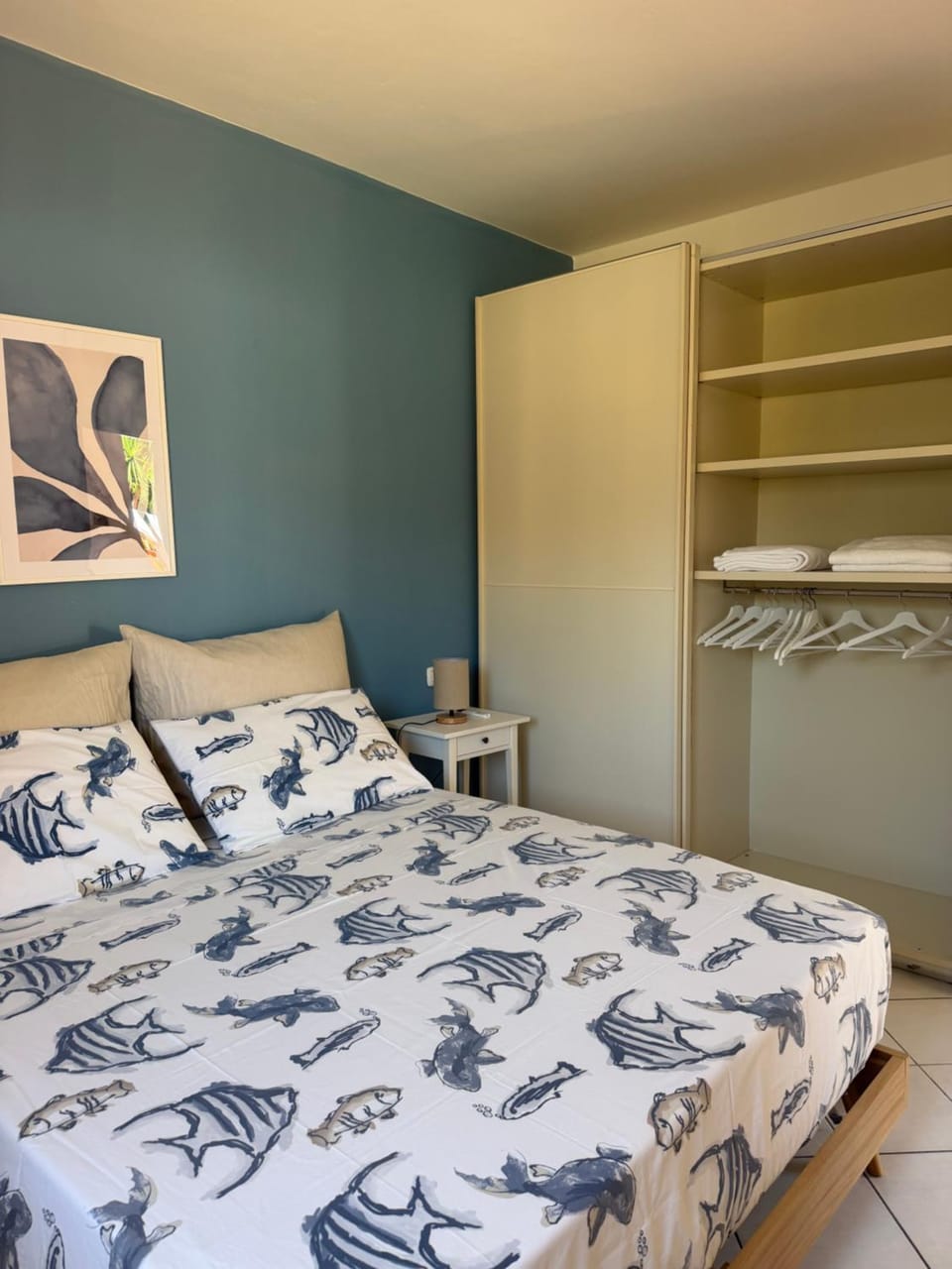 Bed, wardrobe