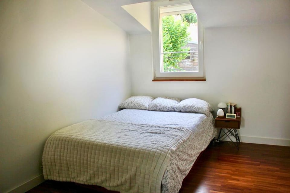 Duplex-Saint-Rémy-lès-Chevreuse Apartment in Île-de-France