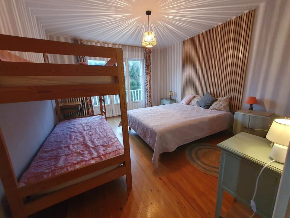 Agréable maison avec vue panoramique House in Auvergne-Rhône-Alpes