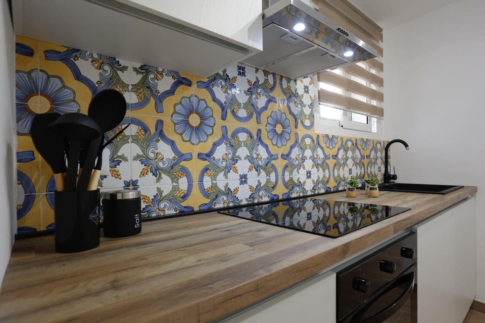 Kitchen or kitchenette, stove