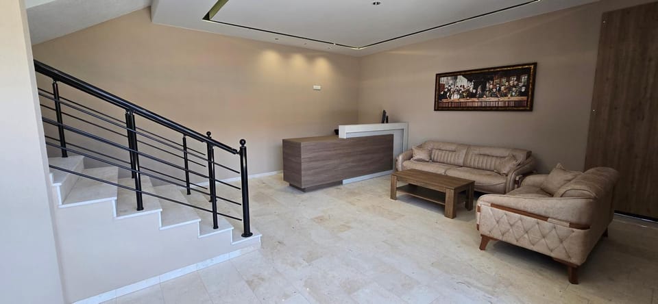 Lobby or reception, Seating area