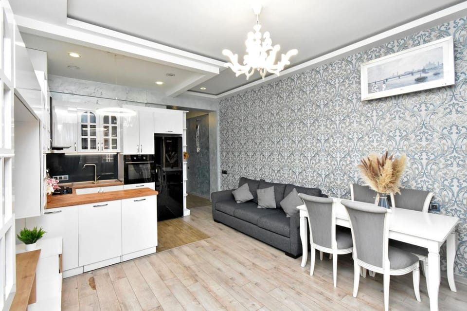 Kitchen or kitchenette, Living room, Seating area