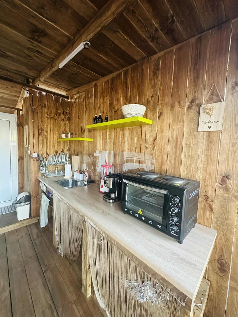 Каравана Мир Campground/ 
RV Resort in Burgas Province