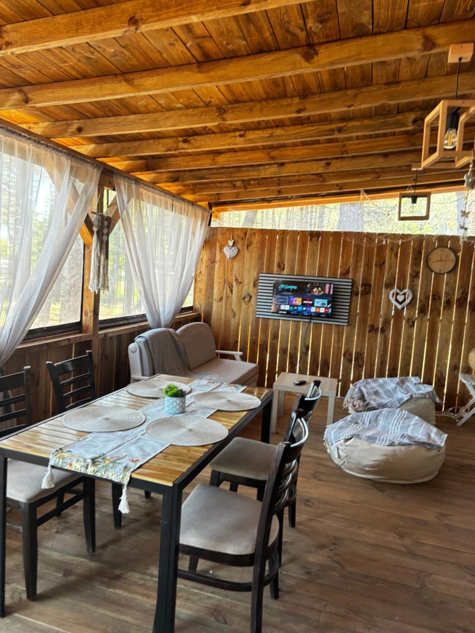 Каравана Мир Campground/ 
RV Resort in Burgas Province