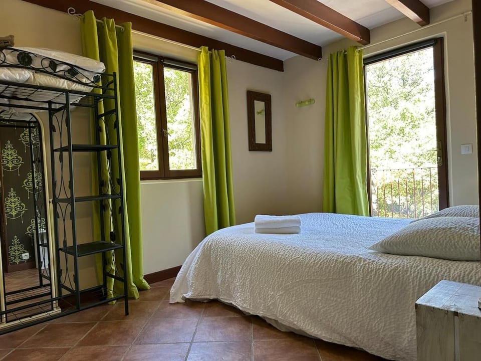 Beau mas cévenol avec piscine Villa in Occitanie