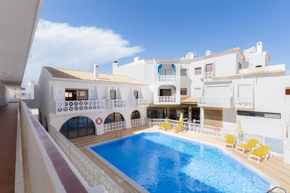 Property building, Swimming pool