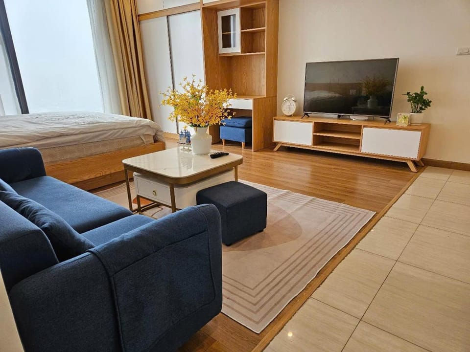 Căn studio view biển Hạ Long Apartment in Vietnam