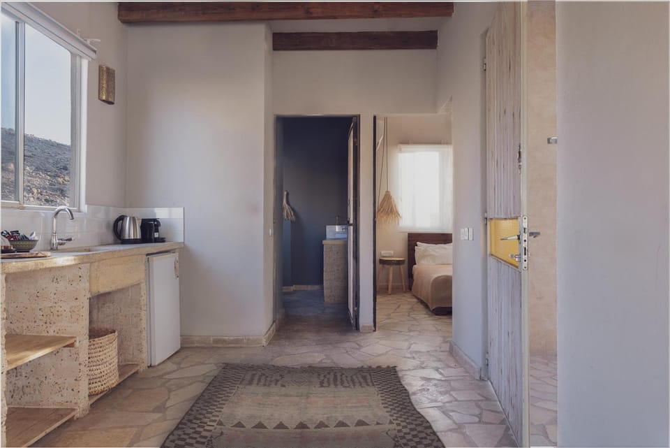 Coffee/tea facilities, Kitchen or kitchenette