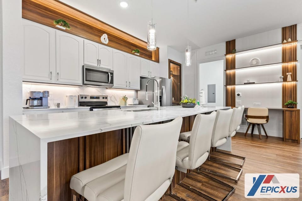 The Epic Venice Penthouse Orlando Apartment in Highlands Reserve