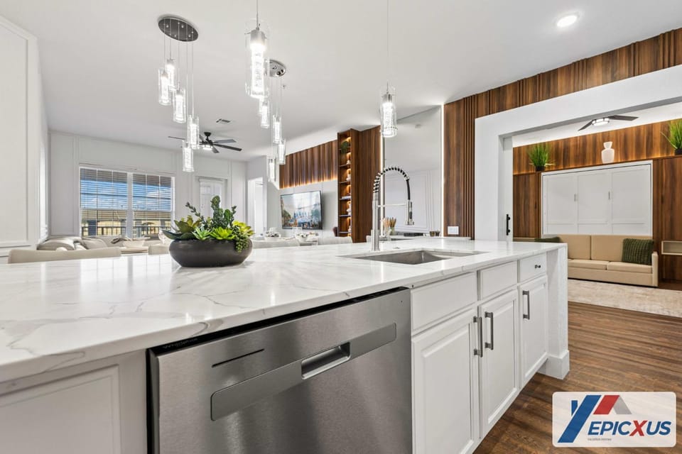 The Epic Venice Penthouse Orlando Apartment in Highlands Reserve