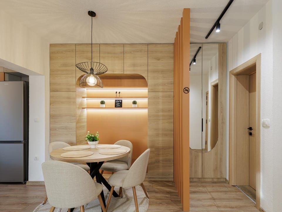 Decorative detail, Dining area