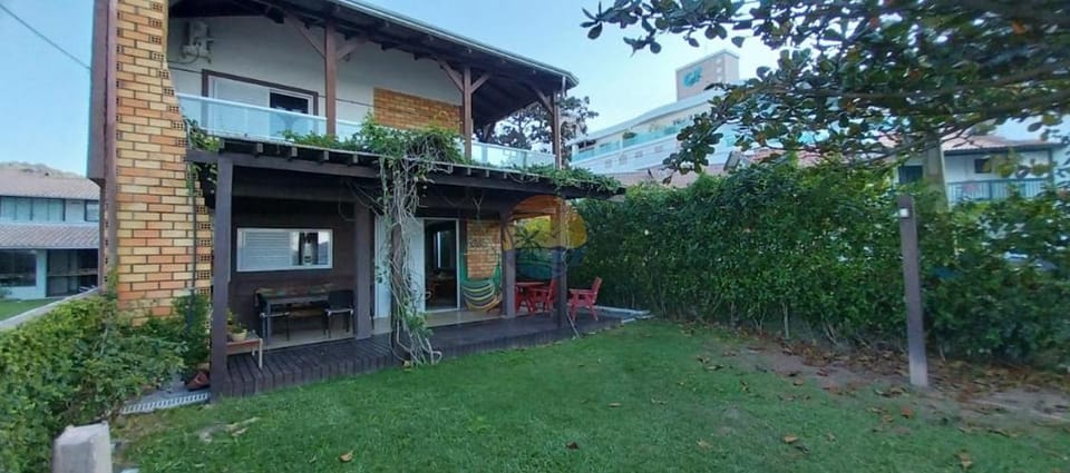 Casa Beira Mar Com 05 Dormitórios Próximo a Comércio em Geral House in Porto Belo