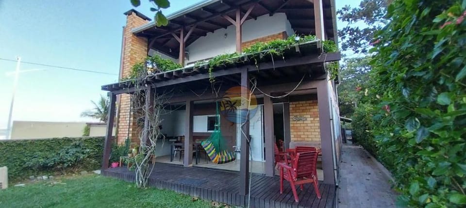 Casa Beira Mar Com 05 Dormitórios Próximo a Comércio em Geral House in Porto Belo