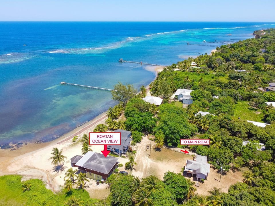 Roatan Ocean View - ground floor apts Apartment in Bay Islands Department