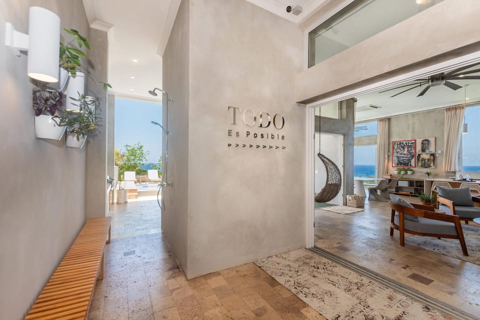 Todo es Posible home House in Bay Islands Department