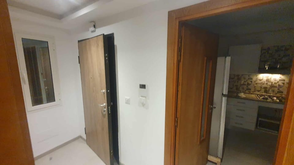 Appartement 3 chambres bien situé à Mrezga Apartment in Mrezga