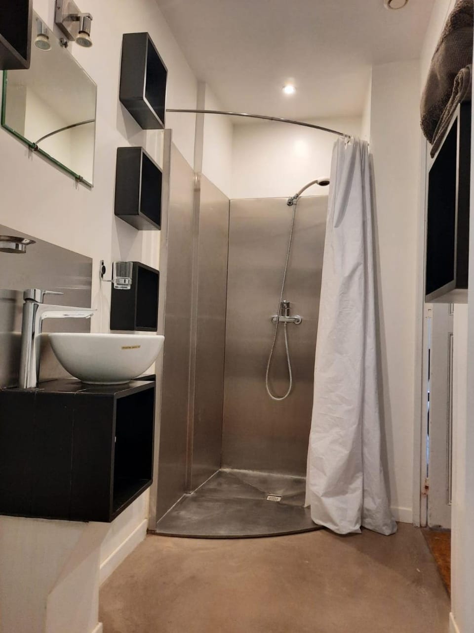 Appartement 84m2 avec terrasse Apartment in Provence