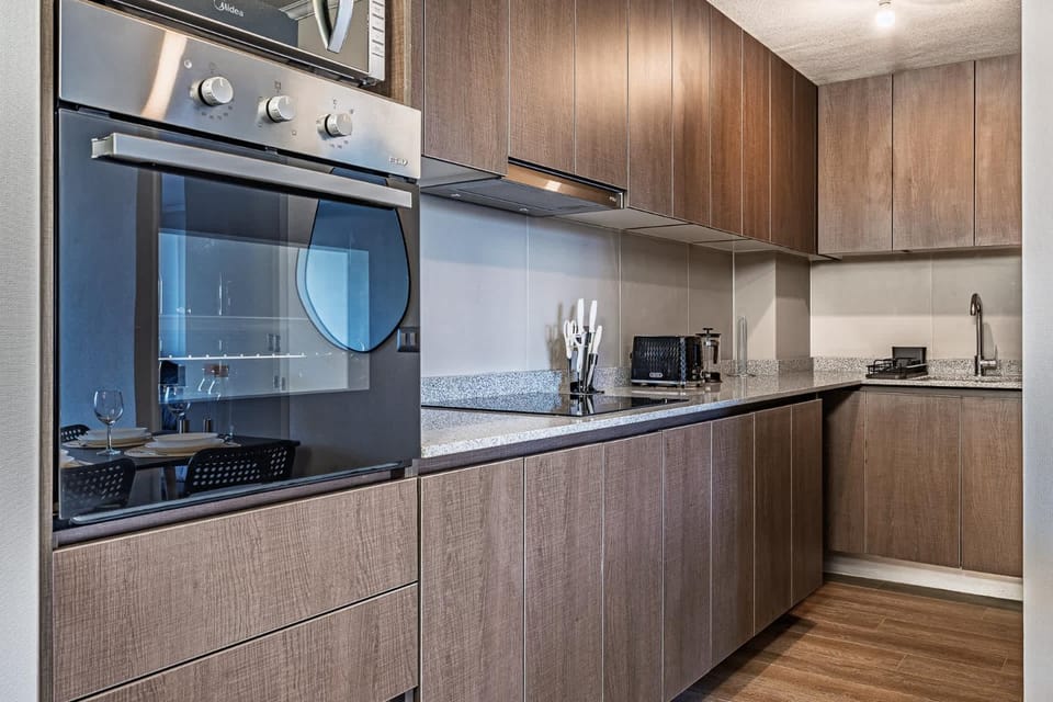 Cozy Apartment with AC Steps from Metro Hospitales Apartment in Recoleta